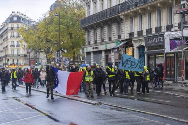 Demonstration against the Health Pass in Paris. The procession started from the Place de la Bataille de Stalingrad and ended on the Place Franz Liszt in front of the Saint Vincent-de-Paul church.  MarynexDjourix xLexPictorium LePictorium_0256054