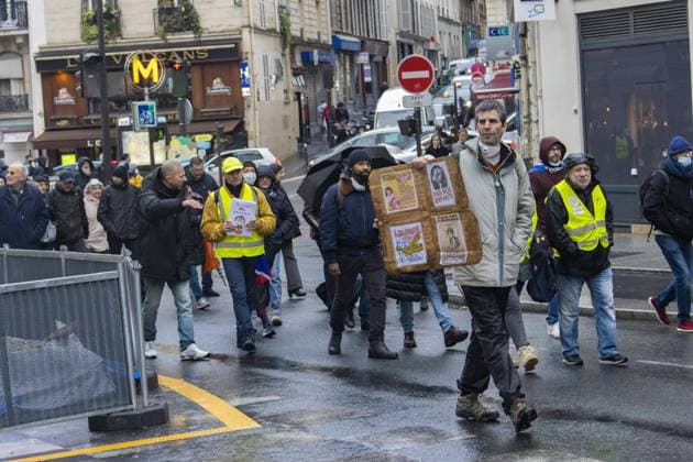 Demonstration against the Health Pass in Paris. The procession started from the Place de la Bataille de Stalingrad and ended on the Place Franz Liszt in front of the Saint Vincent-de-Paul church.  MarynexDjourix xLexPictorium LePictorium_0256056
