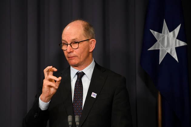 GREG HUNT COVID19 OMICRON PRESSER, Australia?s Chief Medical Officer Paul Kelly speaks to the media during a press conference at Parliament House in Canberra, Monday, November 29, 2021. ( NO ARCHIVING, EDITORIAL USE ONLY, NO USE IN BOOKS WITHOUT CONSENT CANBERRA ACT AUSTRALIA  Copyright: xLUKASxCOCHx 20211129001601246651