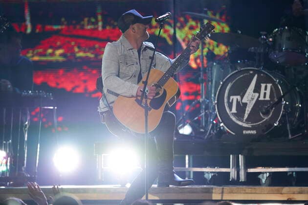 November 29, 2021, London, on, Canada: Tim Hicks performs at the Canadian Country Music Awards in London, Ont., Monday, Nov. 29, 2021. London Canada  - ZUMAc35_ 20211129_zaf_c35_162 Copyright: xGeoffxRobinsx