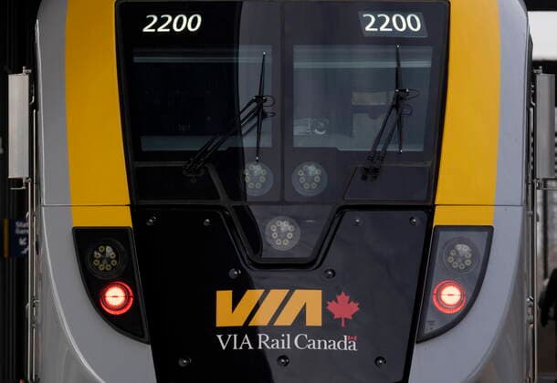 November 30, 2021, Ottawa, ON, Canada: A new Via Rail train sits on display at the train station in Ottawa, Tuesday, November 30, 2021 in Ottawa. Via Rail displayed the first of its new state of the art trains which will serve the Windsor-Quebec city corridor. Ottawa Canada  - ZUMAc35_ 20211130_zaf_c35_008 Copyright: xAdrianxWyldx