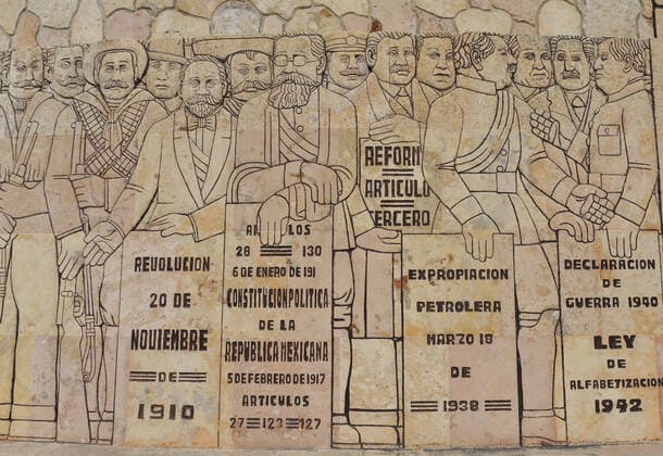 Daily Life In Merida Details of Monumento a La Patria (English: Monument to the Fatherland), a circular, Mayan-style homage to Mexican history by Colombian artist Romulo Rozo on Paseo de Montejo, a notable avenue of MÃ rida. On Tuesday, November 30, 2021, in Merida, Yucatan, Mexico. Merida Mexico  Copyright: xArturxWidakx originalFilename:widak-dailylif211130_npYEC.jpg