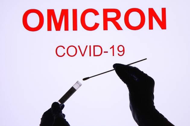 Wind theme image Omicron, Omicron variant, mutant, new virus variant of coronavirus from South Africa, Omicron theme image Omicron, Omicron variant, mutant, new virus variant of coronavirus from South Africa, Omicron Omicron, Omicron, SARS Cov 2, B 1 1 529, coronavirus, silhouette with syringe and gloves, finger, vaccine Copyright: xFleigx xEibner-Pressefotox EP_dfg