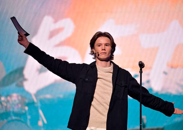 STOCKHOLM 20211201 Presenter Edvin Ryding Together For A Better Day at Avicii Arena, a concert to draw attention to mental illness at the Tim Bergling Foundation s annual day STOCKHOLM SWEDEN x10040x,  Copyright: xAndersxWiklund TTx TOGETHER FOR A BETTER DAY