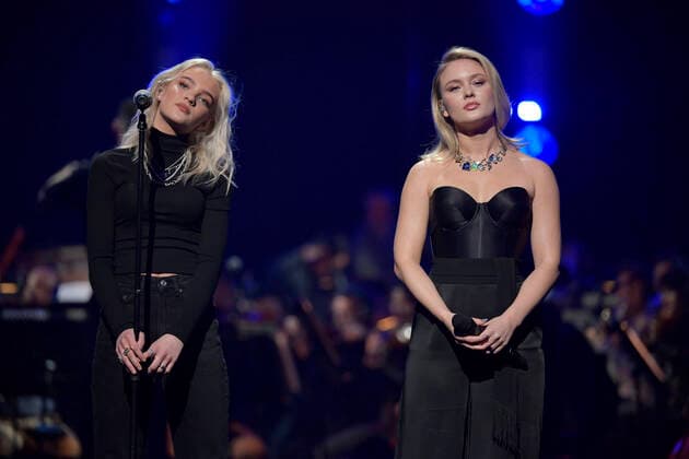 STOCKHOLM 20211201 Ella Tiritiello and Zara Larsson Together For A Better Day at Avicii Arena, a concert to draw attention to mental illness at the Tim Bergling Foundation s annual day STOCKHOLM SWEDEN x10040x,  Copyright: xAndersxWiklund TTx TOGETHER FOR A BETTER DAY