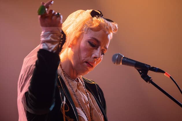 Jenny Wilson live in Copenhagen, Denmark Copenhagen, Denmark. 01st. December, 2021. The Swedish singer, songwriter and musician Jenny Wilson performs a live concert at VEGA in Copenhagen. Copenhagen Denmark  Copyright: xGonzalesxPhoto PeterxTroestx