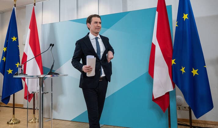 Bilder des Jahres 2021, News 12 Dezember News Themen der Woche KW48 News Bilder des Tages 20211202 Personal Statement of Sebastian Kurz VIENNA, AUSTRIA - DECEMBER 2: Sebastian Kurz at a personal statement conerning his stepping down at Tivoligasse 73 on December 2, 2021 in Vienna, Austria. WIEN, OESTERREICH - 2. DEZEMBER: Sebastian Kurz bei einem persoenlichen Statement zu seinem Ruecktritt in der poltischen Akademie der OEVP am 2. Dezember 2021 in Wien, Oesterreich. 211202_SEPA_32_002 Copyright: xMartinxJuenx SEPAxMedia