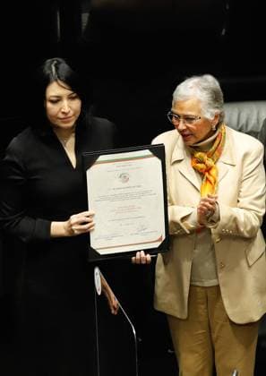 The president of the Senate, Olga Sanchez Cordero (R) and the new member of the Banco de Mexico Governing Board, Victoria Rodriguez (L) attend a regular session in Mexico City, Mexico 2 December 2021. The Mexican Senate approved this Thursday the appointment of Victoria Rodriguez Ceja as a member of the Governing Board of the Bank of Mexico, who will soon become the first female governor of the Mexican central bank. The Senate endorses Rodriguez Ceja as the next governor of the Bank of Mexico !ACHTUNG: NUR REDAKTIONELLE NUTZUNG!  Copyright: xMadlaxHatrzx MEX9021 20211202-f7fc7f81002b8ebaccbc3b8508ef85ae0f7ab025