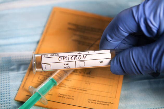 Freiburg themed picture Omicron, Omicron variant, Omicron, mutant, new virus variant with test tube, test tube themed picture Omicron, Omicron variant, Omicron, mutant, new virus variant with test tube, test tube Omicron, Omicron, SARS Cov 2, B Copyright: xFleigx xEibner-Pressefotox EP_dfg