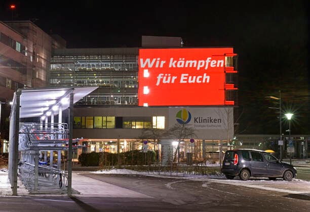 04 12 2021, Since Friday evening 03 12 2021 provides a spectacular facade projection at