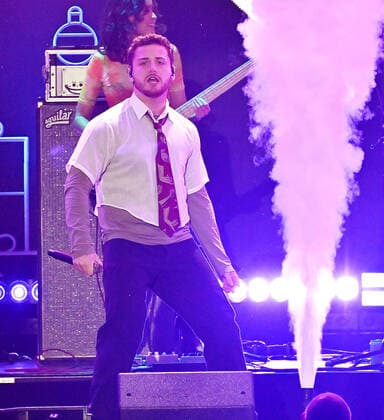 December 3, 2021, Inglewood, CA, USA: INGLEWOOD, CALIFORNIA - DECEMBER 03: Bazzi performs onstage during 102.7 KIIS FM s Jingle Ball 2021 Presented By Capital One at The Forum on December 03, 2021 in Inglewood, California. Inglewood USA - ZUMAs181 20211203_zea_s181_025 Copyright: xImagespacex