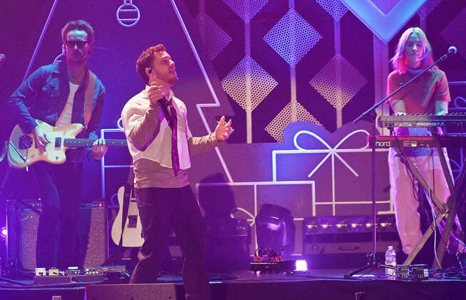 December 3, 2021, Inglewood, CA, USA: INGLEWOOD, CALIFORNIA - DECEMBER 03: Bazzi performs onstage during 102.7 KIIS FM s Jingle Ball 2021 Presented By Capital One at The Forum on December 03, 2021 in Inglewood, California. Inglewood USA - ZUMAs181 20211203_zea_s181_031 Copyright: xImagespacex