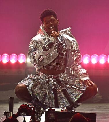 December 3, 2021, Inglewood, CA, USA: INGLEWOOD, CALIFORNIA - DECEMBER 03: Lil Nas X performs onstage during 102.7 KIIS FM s Jingle Ball 2021 Presented By Capital One at The Forum on December 03, 2021 in Inglewood, California. Inglewood USA - ZUMAs181 20211203_zea_s181_144 Copyright: xImagespacex