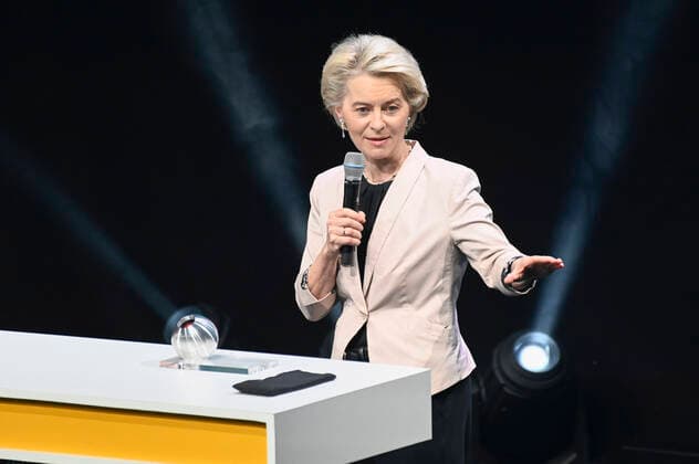 Ursula von der Leyen at the award ceremony of the 14 German Sustainability Award 2021 at the Maritim Hotel Düsseldorf, 03 12 2021 Foto:xF.xKernx xFuturexImage
