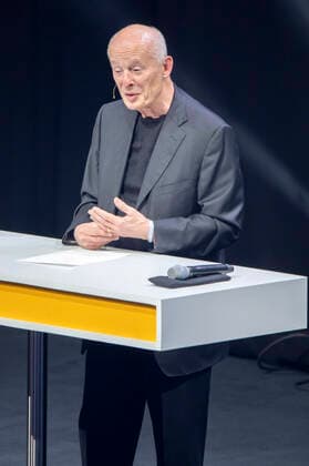 Hans Joachim Schellnhuber at the award ceremony of the 14 German Sustainability Award 2021 at the Maritim Hotel Düsseldorf, 03 12 2021 Foto:xR.xSchmiegeltx xFuturexImage