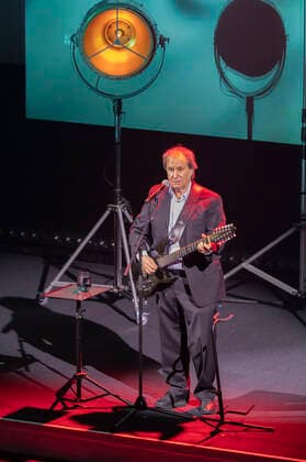 Chris de Burgh at the award ceremony of the 14 German Sustainability Award 2021 at the Maritim Hotel Düsseldorf, 03 12 2021 Foto:xR.xSchmiegeltx xFuturexImage
