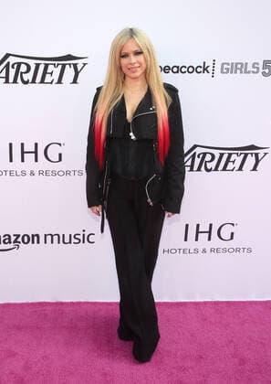 LOS ANGELES, CA - DECEMBER 4: Avril Lavigne at Variety 2021 Music Hitmakers Brunch Presented By Peacock Girls5Eva at City Market Social in Los Angeles, California on December 4, 2021. Copyright: xFayexSadoux