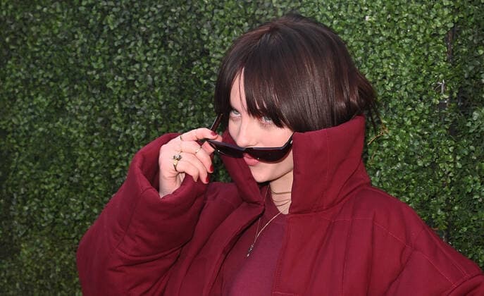 December 4, 2021, Los Angeles, CA, USA: LOS ANGELES, CALIFORNIA - DECEMBER 04: Billie Eilish attends the Variety 2021 Music Hitmakers Brunch Presented By Peacock and GIRLS5EVA at City Market Social House on December 04, 2021 in Los Angeles, California. Los Angeles USA - ZUMAs181 20211204_zea_s181_024 Copyright: xImagespacex
