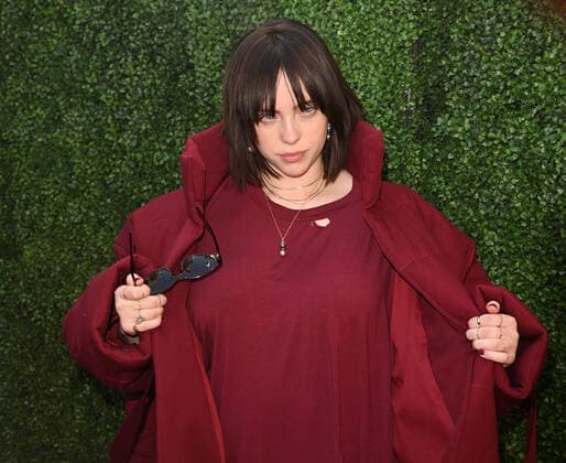 December 4, 2021, Los Angeles, CA, USA: LOS ANGELES, CALIFORNIA - DECEMBER 04: Billie Eilish attends the Variety 2021 Music Hitmakers Brunch Presented By Peacock and GIRLS5EVA at City Market Social House on December 04, 2021 in Los Angeles, California. Los Angeles USA - ZUMAs181 20211204_zea_s181_025 Copyright: xImagespacex