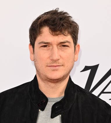 December 4, 2021, Los Angeles, CA, USA: LOS ANGELES, CALIFORNIA - DECEMBER 04: Aaron Rosen attends the Variety 2021 Music Hitmakers Brunch Presented By Peacock and GIRLS5EVA at City Market Social House on December 04, 2021 in Los Angeles, California. Los Angeles USA - ZUMAs181 20211204_zea_s181_094 Copyright: xImagespacex