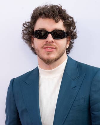 04 December 2021 - Los Angeles, California - Jack Harlow. 2021 Variety Hitmakers Brunch Presented by Peacock Girls5eva Los Angeles USA - ZUMAa123 20211204_zaa_a123_024 Copyright: xBillyxBennightx
