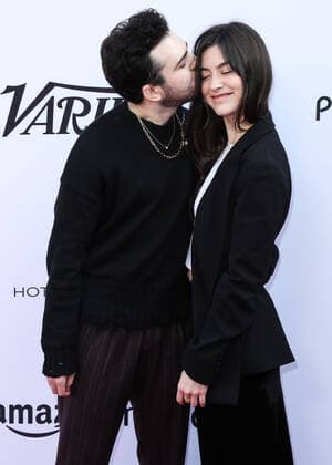 Variety 2021 Music Hitmakers Brunch Songwriter producer Blake Slatkin and Gracie Abrams arrive at the Variety 2021 Music Hitmakers Brunch presented by Peacock and Girls5eva and sponsored by IHG Hotels and Resorts held at the City Market Social House on December 4, 2021 in Los Angeles, California, United States. Los Angeles California United States  Copyright: xImagexPressxAgencyx originalFilename:collin-variety2211205_npgT5.jpg