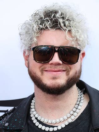 Variety 2021 Music Hitmakers Brunch Stephen Kirk arrives at the Variety 2021 Music Hitmakers Brunch presented by Peacock and Girls5eva and sponsored by IHG Hotels and Resorts held at the City Market Social House on December 4, 2021 in Los Angeles, California, United States. Los Angeles California United States  Copyright: xImagexPressxAgencyx originalFilename:collin-variety2211205_npY04.jpg