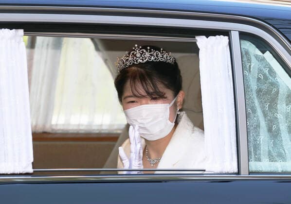 Japanese Princess Aiko Japanese Princess Aiko goes to see her grandparents, former Emperor Akihito and former Empress Michiko, by car in Tokyo on Dec. 5, 2021. The princess turned 20 years old on Dec. 1. (Pool photo)  A14AA0001155679P