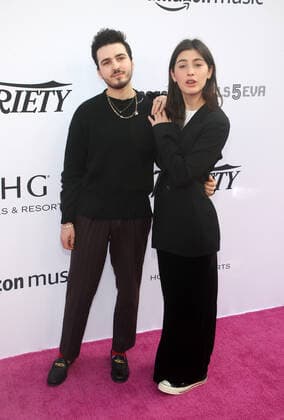 Variety Hitmakers presented by Peacock Girls5eva Featuring: Blake Slatkin, Gracie Abrams Where: Los Angeles, California, United States When: 04 Dec 2021 Credit: Faye s Vision Cover Images Copyright: xx 50966270 EDITORIAL USE ONLY. NOT FOR USE BY NEWSPAPERS BASED IN THE UK.