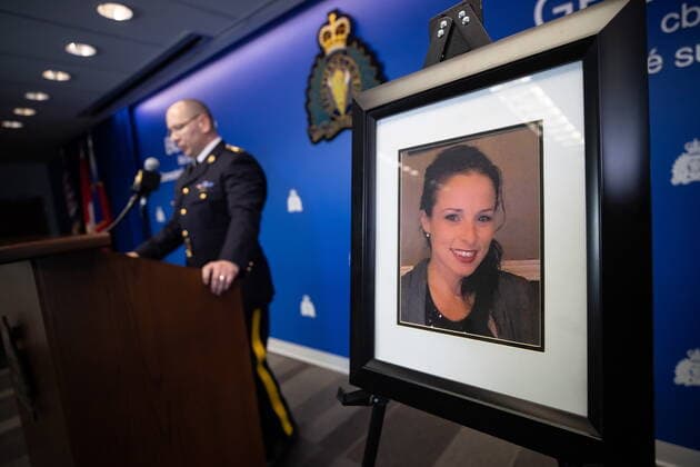 December 6, 2021, SURREY, BC, CANADA: A photograph of Ashley Simpson, a 32-year-old Ontario woman who went missing in 2016, is displayed as RCMP Supt. Elija Rain announces that charges have been laid in her murder, in Surrey, B.C., on Monday, December 6, 2021. According to RCMP Derek Favell has been charged with second-degree murder after Simpson s body was recently discovered near Salmon Arm, B.C. SURREY CANADA - ZUMAc35_ 20211206_zaf_c35_050 Copyright: xDarrylxDyckx