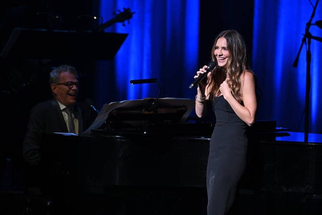 FORT LAUDERDALE FL - DECEMBER 07: Katharine McPhee performs with her husband David Foster at An Evening With David Foster at The Broward Center for the Performing Arts on December 7, 2021 in Fort Lauderdale, Florida. . Copyright: xmpi04x