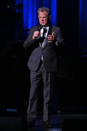 FORT LAUDERDALE FL - DECEMBER 07: David Foster performs at An Evening With David Foster at The Broward Center for the Performing Arts on December 7, 2021 in Fort Lauderdale, Florida. . Copyright: xmpi04x