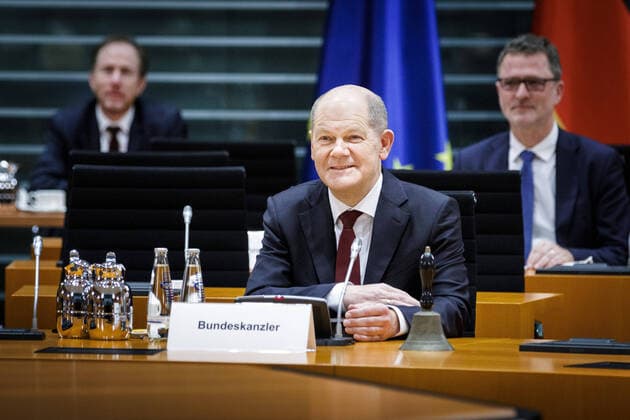 News Themen der Woche KW49 News Bilder des Tages Bundeskanzler Olaf Scholz aufgenommen im Rahmen der konstituierende Kabinettssitzung. Berlin, 08.12.2021. Berlin Deutschland *** Federal Chancellor Olaf Scholz recorded at the constituent cabinet meeting Berlin, 08 12 2021 Berlin Germany Copyright: xJaninexSchmitz photothek.dex