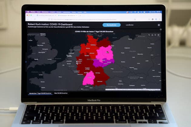 Coronavirus in Germany Covid 19 Dashboard of the Robert Koch Institute ATTENTION CORRECTED FIGURES 09 12 2021 As of 8 39 Robert Koch Institute 7 days Incidence 422.3 7 days Number of cases 351 148 COVID 19 cases 6 362 232 Addition by 70 611 compared to the previous day COVID 19 deaths 104 512 Addition by 465 compared to the pre