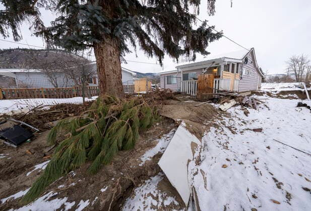 Kanada, Schäden nach Flut in Merritt December 9, 2021, MERRITT, BC, CANADA: Flood damage in Merritt, B.C. Thursday, December 9, 2021. MERRITT CANADA  - ZUMAc35_ 20211209_zaf_c35_074 Copyright: xJonathanxHaywardx