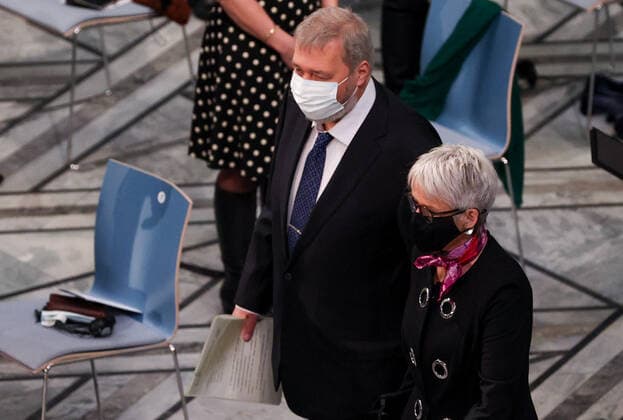 OSLO, NORWAY â€“ DECEMBER 10, 2021: Russian journalist, Novaya Gazeta editor-in-chief Dmitry Muratov (C) is seen before the start of the 2021 Nobel Peace Prize award ceremony at Oslo City Hall. The Norwegian Nobel Committee has decided to award the Nobel Peace Prize for 2021 to Philipino-American journalist Maria Ressa and Russian journalist Dmitry Muratov in recognition of their efforts to safeguard freedom of expression, which is a precondition for democracy and lasting peace . Sergei Bobylev TASS  TS11B5A4