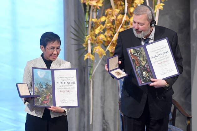 Philippine journalist Maria Ressa and Russian journalist Dmitry Muratov receive their Nobel Peace Prize for their courageous fight for freedom of expression in the face of authoritarian governments during the Nobel Peace Prize Award Ceremony 2021 at the Oslo City Town Hall in Norway. Both have been subject to threats for their reporting on human rights abuses and corruption carried out by the governments of Philippine President Rodrigo Duterte and Russian President Vladimir Putin respectively. DECEMBER 10th 2021  RHDx21651