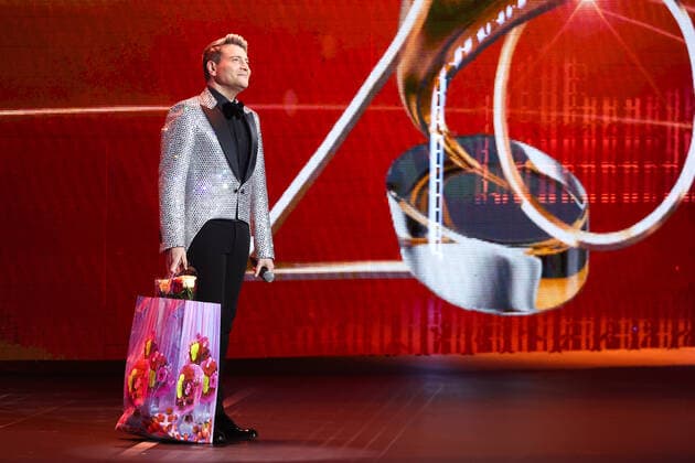 Musikpreis Goldenes Grammophon, Verleihung in Moskau MOSCOW, RUSSIA - DECEMBER 10, 2021: Singer Nikolai Baskov performs at the 2021 Golden Gramophone Awards ceremony at the State Kremlin Palace. Valery Sharifulin TASS  TS11B63B