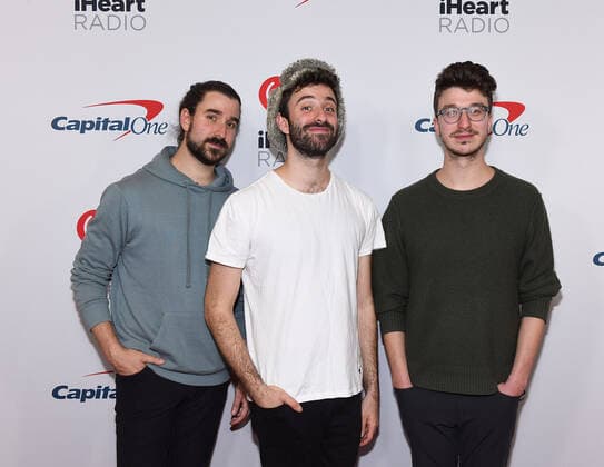 December 10, 2021, New York, NY, USA: NEW YORK, NEW YORK - DECEMBER 10: AJR - Adam Met, Jack Met and Ryan Met attend iHeartRadio Z100 Jingle Ball 2021 on December 10, 2021 in New York City. New York USA - ZUMAs181 20211210_zea_s181_043 Copyright: xImagespacex