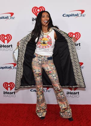 December 10, 2021, New York, NY, USA: NEW YORK, NEW YORK - DECEMBER 10: Tayshia Adams attends iHeartRadio Z100 Jingle Ball 2021 on December 10, 2021 in New York City. New York USA - ZUMAs181 20211210_zea_s181_095 Copyright: xImagespacex