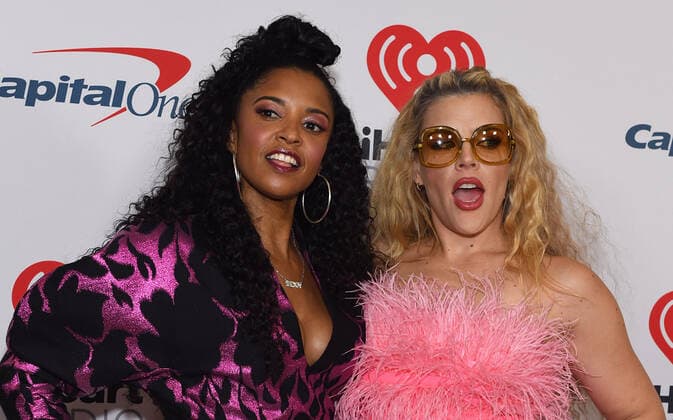 December 10, 2021, New York, NY, USA: NEW YORK, NEW YORK - DECEMBER 10: Renee Elise Goldsberry and Busy Philipps attend iHeartRadio Z100 Jingle Ball 2021 on December 10, 2021 in New York City. New York USA - ZUMAs181 20211210_zea_s181_128 Copyright: xImagespacex
