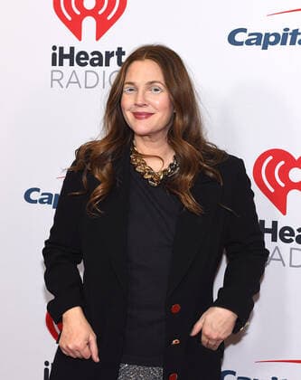 December 10, 2021, New York, NY, USA: NEW YORK, NEW YORK - DECEMBER 10: Drew Barrymore attends iHeartRadio Z100 Jingle Ball 2021 on December 10, 2021 in New York City. New York USA - ZUMAs181 20211210_zea_s181_134 Copyright: xImagespacex