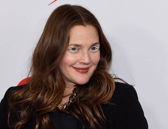 Entertainment Bilder des Tages December 10, 2021, New York, NY, USA: NEW YORK, NEW YORK - DECEMBER 10: Drew Barrymore attends iHeartRadio Z100 Jingle Ball 2021 on December 10, 2021 in New York City. New York USA - ZUMAs181 20211210_zea_s181_136 Copyright: xImagespacex