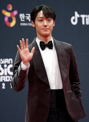 2021 Mnet Asian Music Awards MAMA PAJU, SOUTH KOREA, DEC 11: South Korean actor Lee Do-hyun during 2021 Mnet Asian Music Awards MAMA at the CJ ENM STUDIO CENTER in Paju, South Korea, on December 11, 2021. Paju the CJ ENM STUDIO CENTER South Korea 7074_249996 Copyright: xSeokyongxLee PentaxPressx