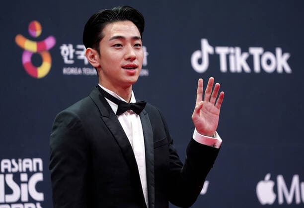 2021 Mnet Asian Music Awards MAMA PAJU, SOUTH KOREA, DEC 11: South Korean actor Nam Yoon-su during 2021 Mnet Asian Music Awards MAMA at the CJ ENM STUDIO CENTER in Paju, South Korea, on December 11, 2021. Paju the CJ ENM STUDIO CENTER South Korea 7074_249989 Copyright: xSeokyongxLee PentaxPressx