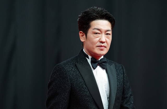 2021 Mnet Asian Music Awards MAMA PAJU, SOUTH KOREA, DEC 11: South Korean actor Heo Sung-tae during 2021 Mnet Asian Music Awards MAMA at the CJ ENM STUDIO CENTER in Paju, South Korea, on December 11, 2021. Paju the CJ ENM STUDIO CENTER South Korea 7074_250022 Copyright: xSeokyongxLee PentaxPressx