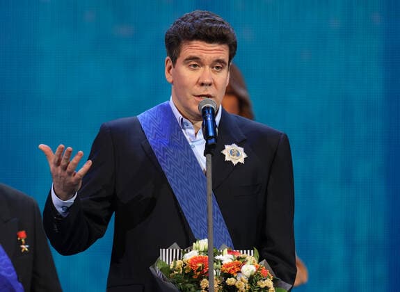 MOSCOW, RUSSIA - DECEMBER 13, 2021: Russian pianist Denis Matsuev, a laureate of For The Faith and Fidelity award presented by St Andrew the First-Called Foundation, speaks during a ceremony at the State Kremlin Palace. Vladimir Gerdo TASS  TS11BB5A