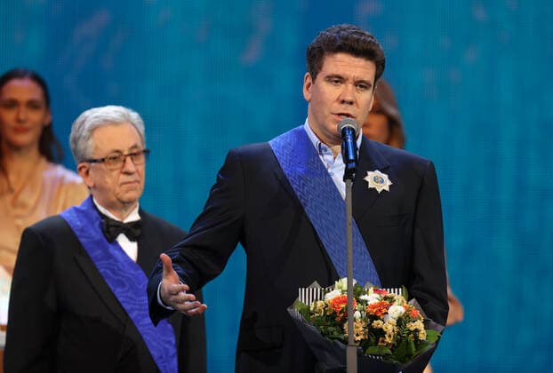 MOSCOW, RUSSIA - DECEMBER 13, 2021: Russian pianist Denis Matsuev, a laureate of For The Faith and Fidelity award presented by St Andrew the First-Called Foundation, speaks during a ceremony at the State Kremlin Palace. Vladimir Gerdo TASS  TS11BB7F