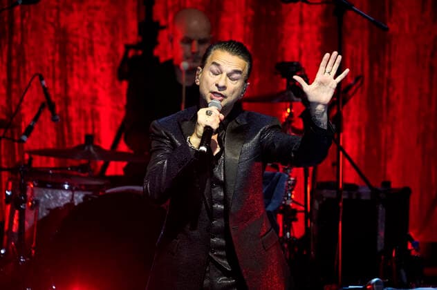 Dave Gahan Soulsavers live at a concert for the new album Imposter at Admiralspalast Berlin, 13 12 2021 Foto:xT.xBartillax xFuturexImage