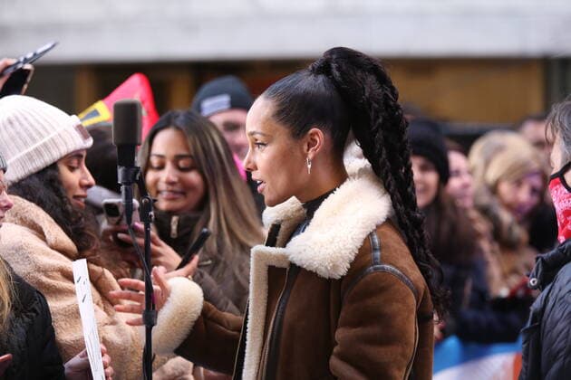 December 14, 2021, New York, NY, USA: ALICIA KEYS performs at the Citi Concert Series on the Today Show,.Rockefeller Center, NYC.December 14, 2021. New York USA - ZUMAms4_ 20211214_zaf_ms4_026 Copyright: xSoniaxMoskowitzxGordonx